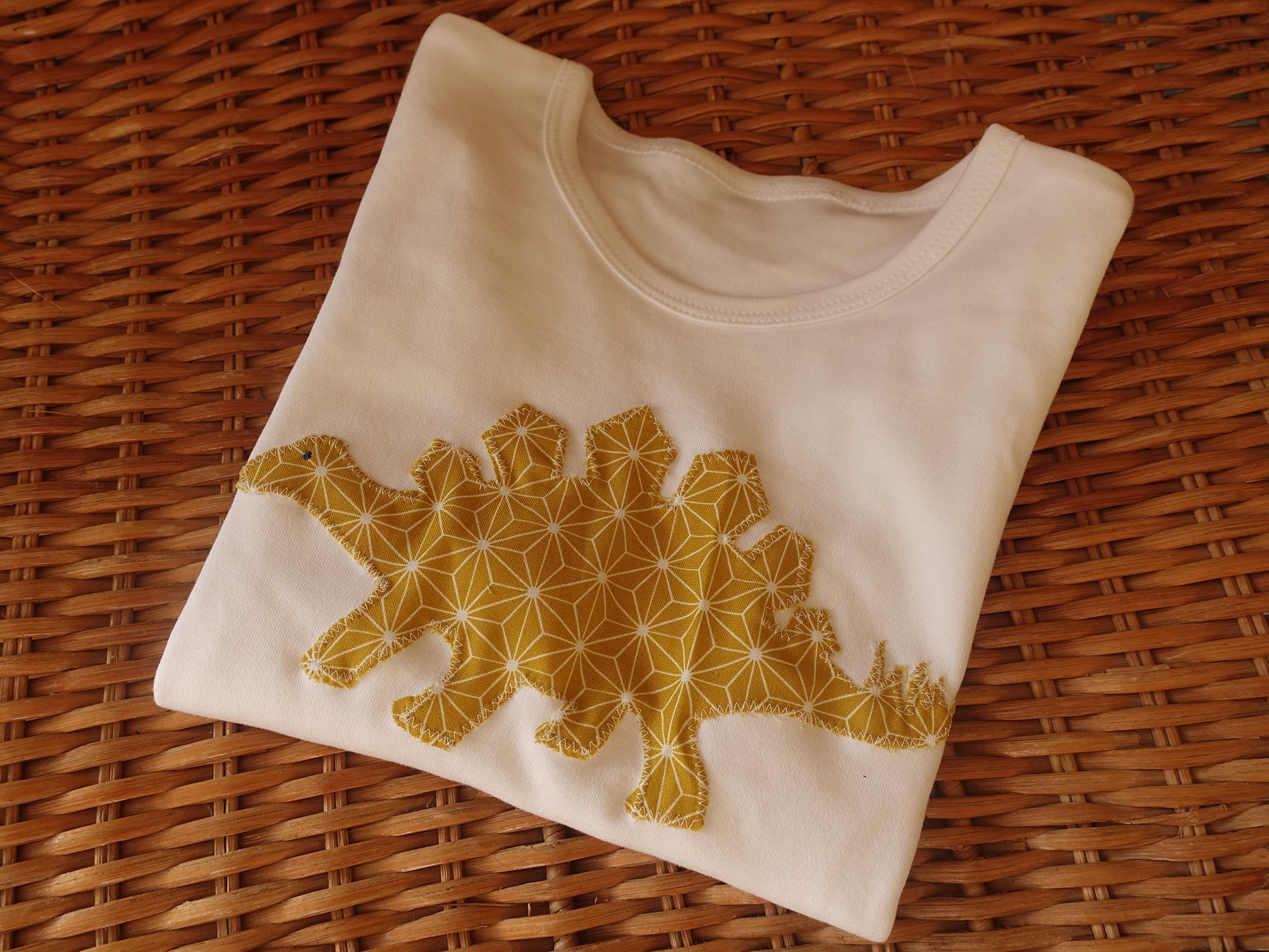Geburtstagst-shirt mit Zahl & Motiv